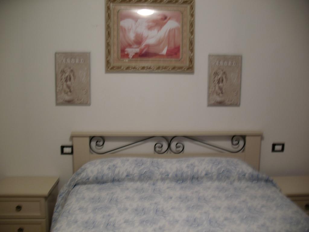 Bed and Breakfast Casa Vacanze L'Agrifoglio Magliolo Exterior foto