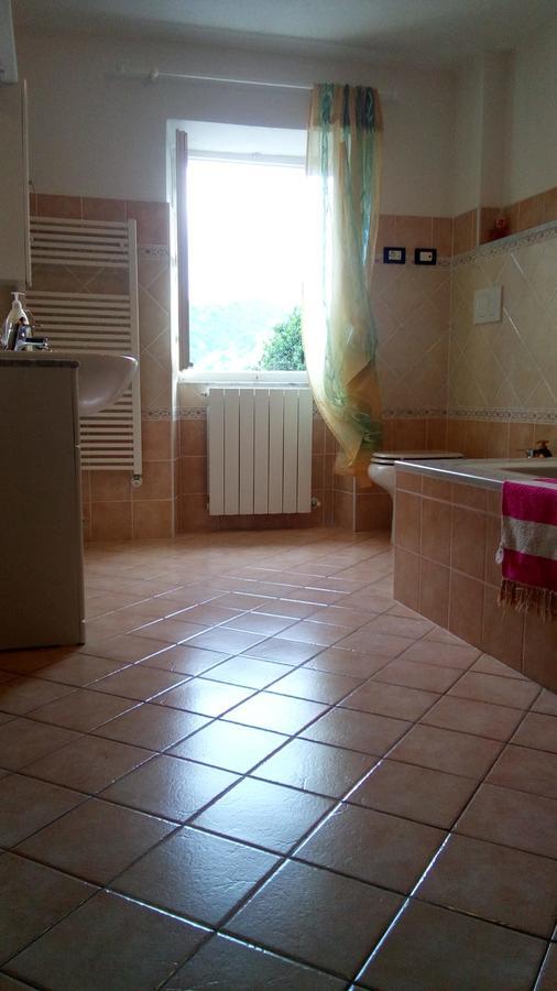 Bed and Breakfast Casa Vacanze L'Agrifoglio Magliolo Exterior foto